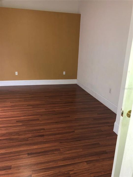 For Sale: $348,900 (4 beds, 2 baths, 1855 Square Feet)