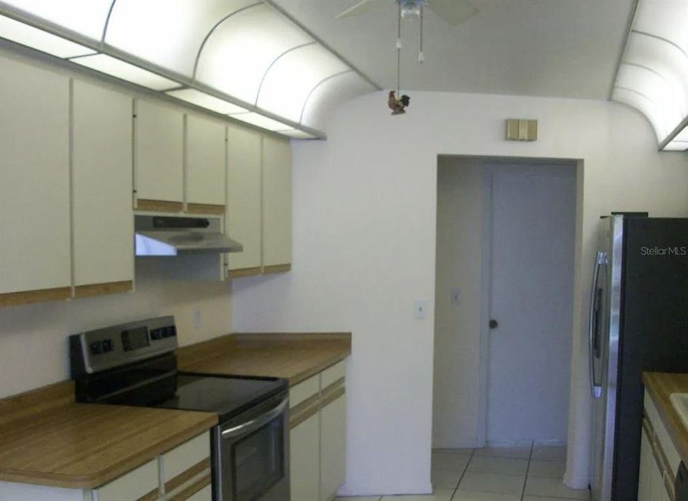 В аренду: $2,995 (3 спален, 2 ванн, 1638 Квадратных фут)