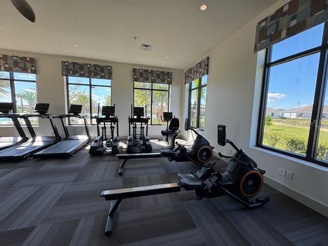 出租: $2,900 (5 贝兹, 2 浴室, 2326 平方英尺)