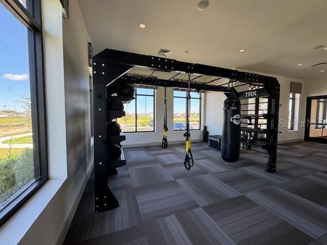 出租: $2,900 (5 贝兹, 2 浴室, 2326 平方英尺)