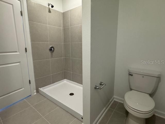 出租: $2,900 (5 贝兹, 2 浴室, 2326 平方英尺)