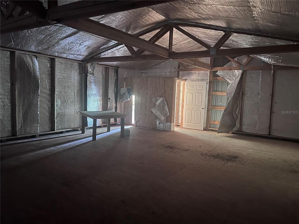 На продажу: $315,000 (14.25 acres)