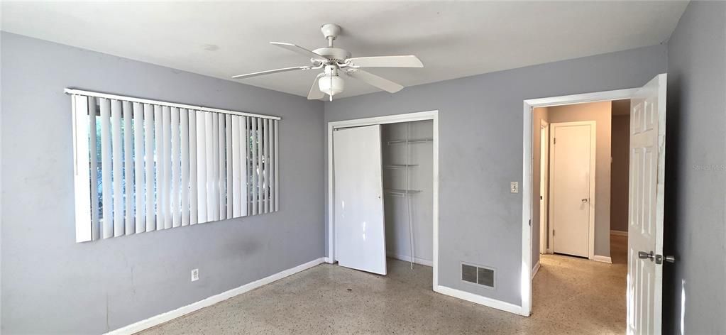 Под контрактом: $175,000 (3 спален, 3 ванн, 1892 Квадратных фут)