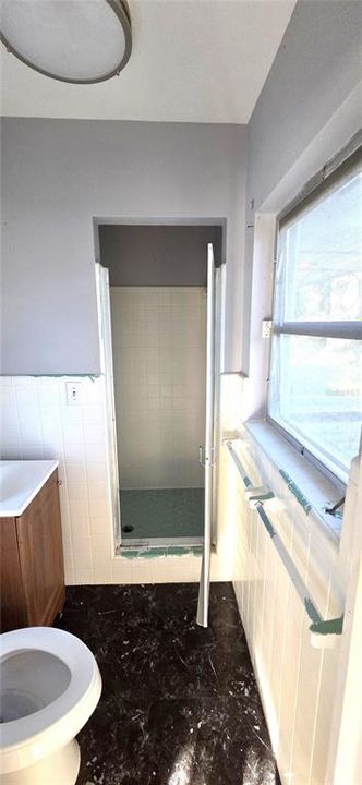 Под контрактом: $175,000 (3 спален, 3 ванн, 1892 Квадратных фут)