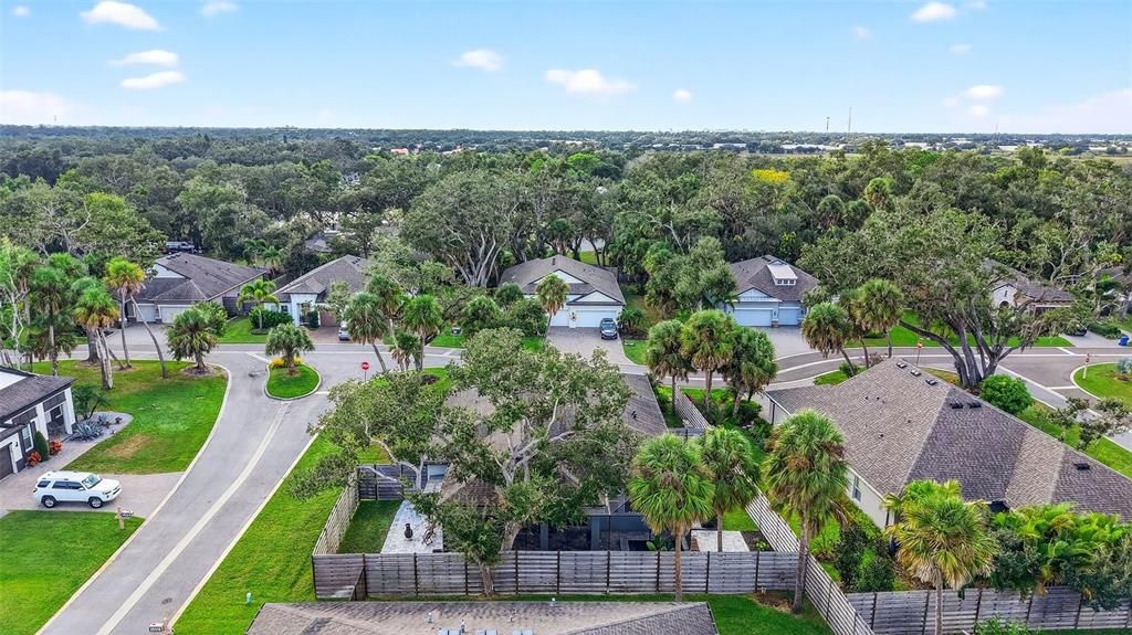 For Sale: $650,000 (3 beds, 2 baths, 2169 Square Feet)