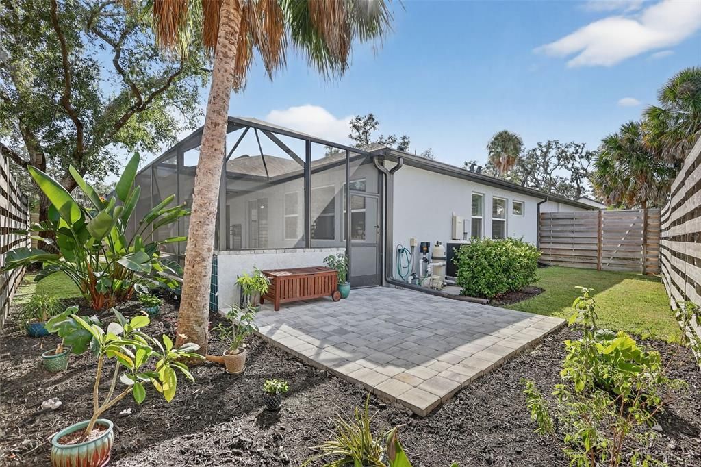 For Sale: $650,000 (3 beds, 2 baths, 2169 Square Feet)