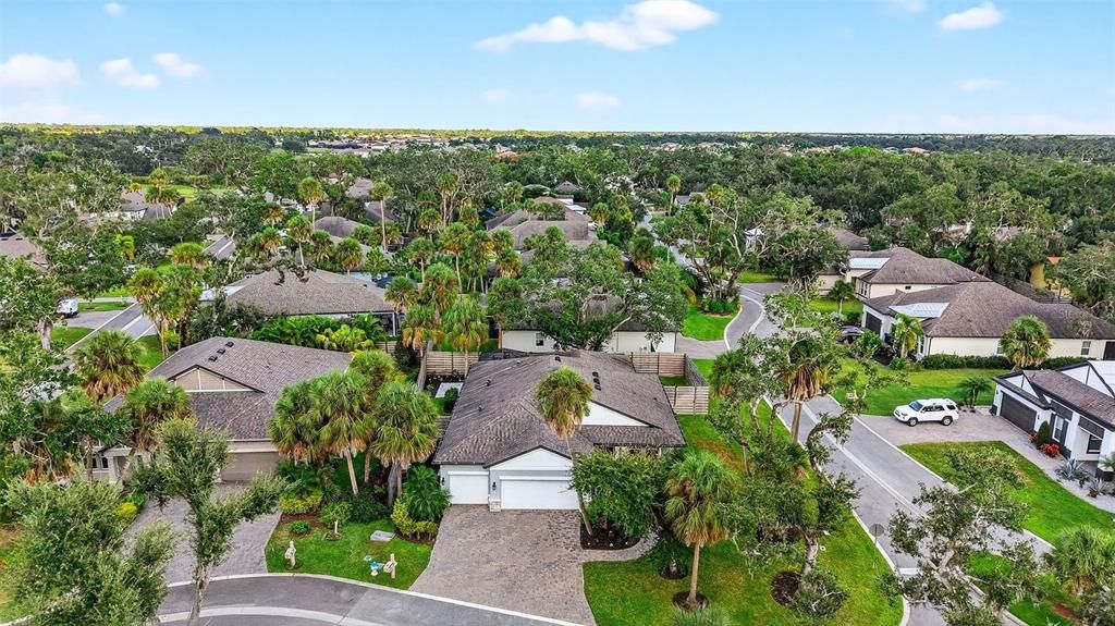 For Sale: $650,000 (3 beds, 2 baths, 2169 Square Feet)