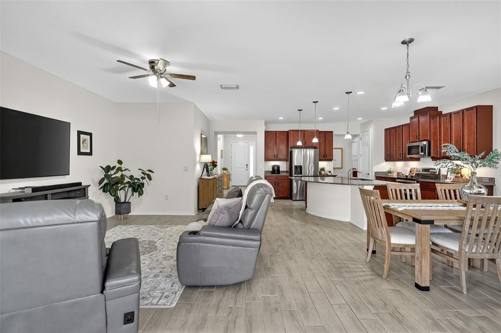 For Sale: $650,000 (3 beds, 2 baths, 2169 Square Feet)