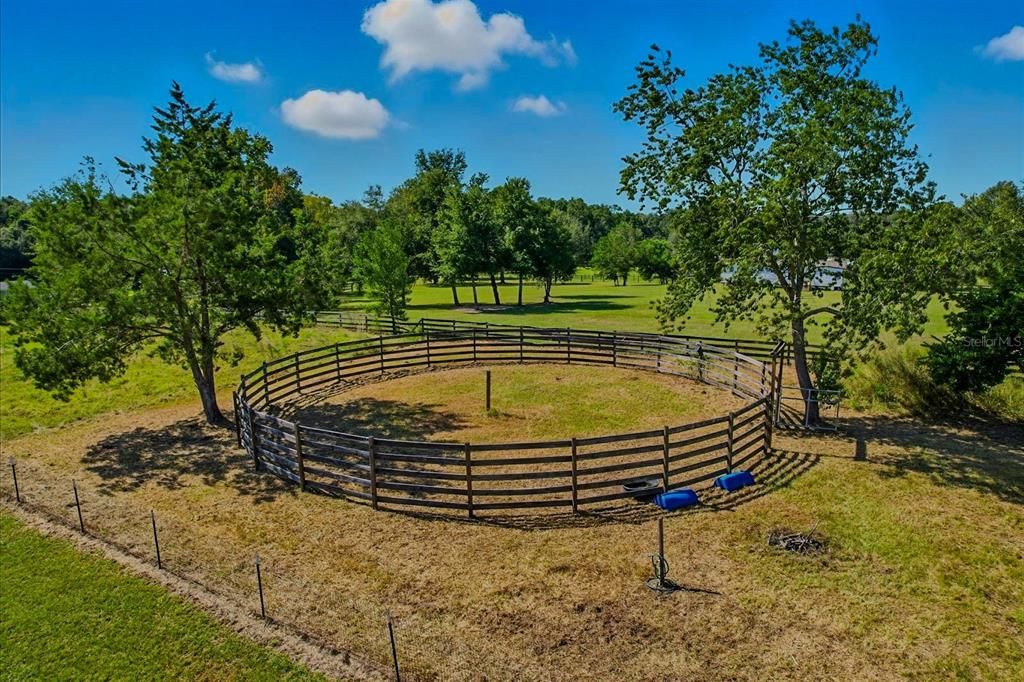 Active With Contract: $589,000 (3 beds, 2 baths, 1792 Square Feet)