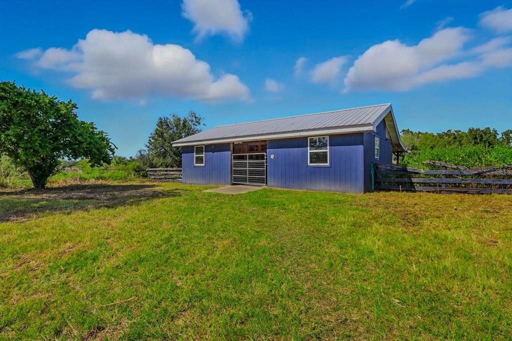 Active With Contract: $589,000 (3 beds, 2 baths, 1792 Square Feet)