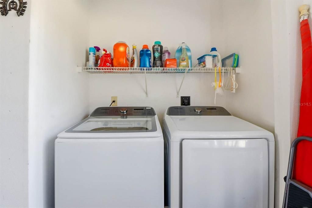 Active With Contract: $589,000 (3 beds, 2 baths, 1792 Square Feet)