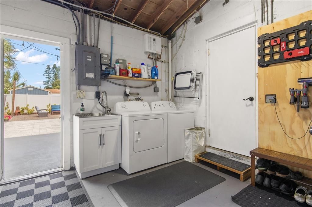 En Venta: $324,900 (2 camas, 1 baños, 920 Pies cuadrados)