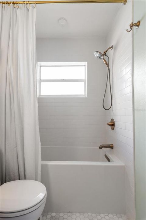 En Venta: $324,900 (2 camas, 1 baños, 920 Pies cuadrados)