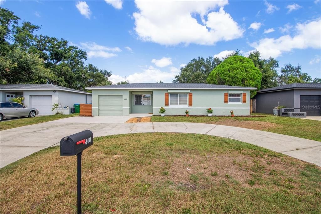 En Venta: $324,900 (2 camas, 1 baños, 920 Pies cuadrados)