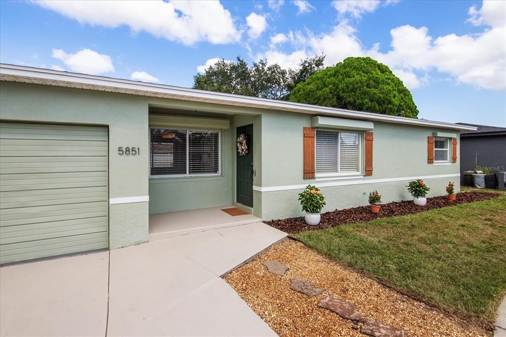 En Venta: $324,900 (2 camas, 1 baños, 920 Pies cuadrados)