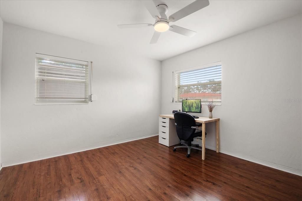 En Venta: $324,900 (2 camas, 1 baños, 920 Pies cuadrados)