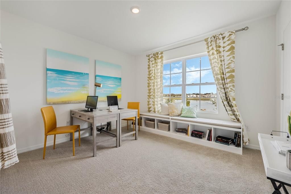 Active With Contract: $536,485 (5 beds, 3 baths, 2601 Square Feet)