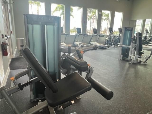 合同活跃: $2,700 (3 贝兹, 2 浴室, 1652 平方英尺)