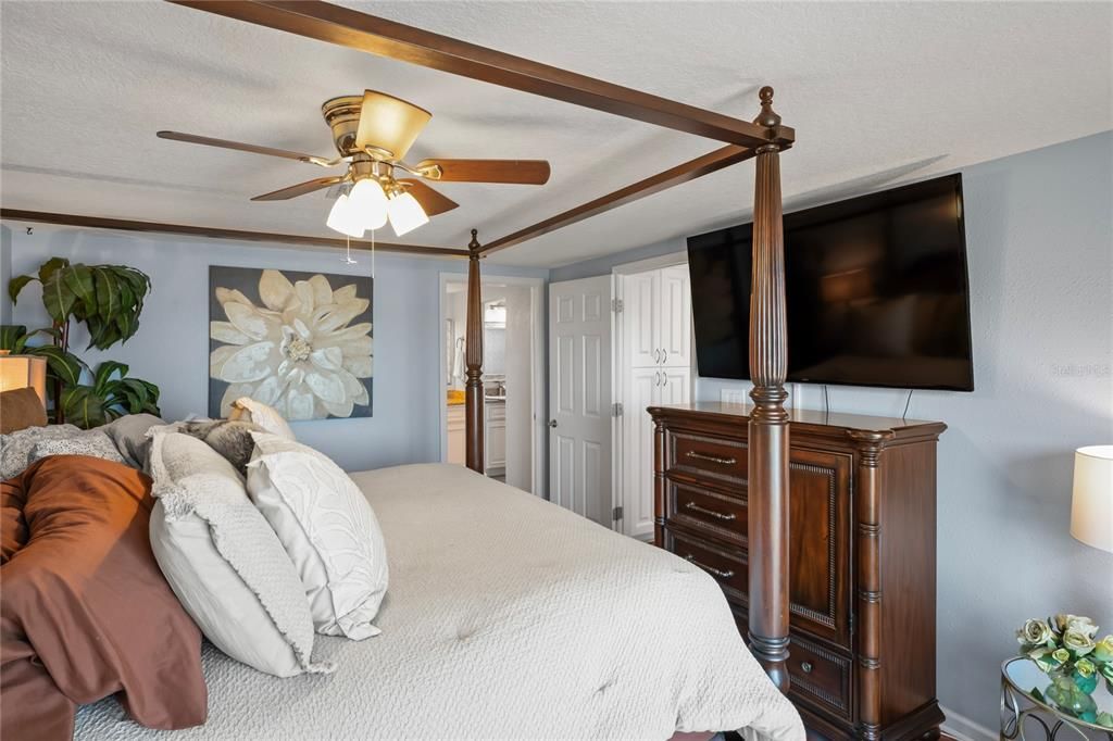 For Sale: $749,000 (4 beds, 3 baths, 1776 Square Feet)