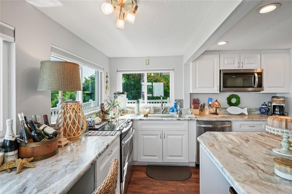 For Sale: $749,000 (4 beds, 3 baths, 1776 Square Feet)