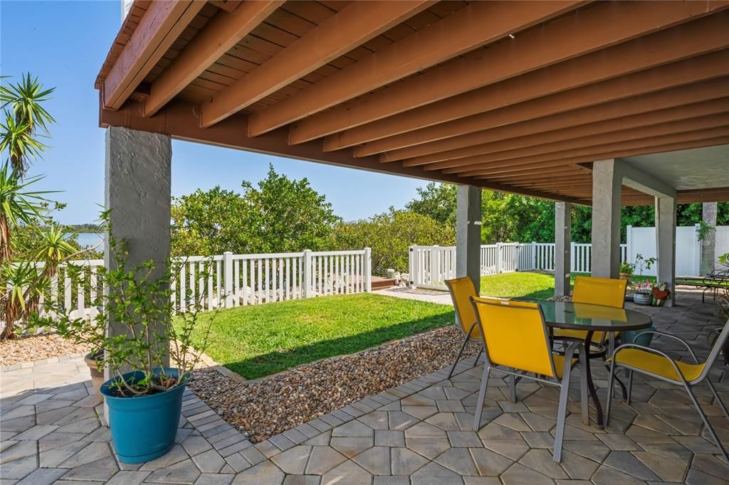 For Sale: $749,000 (4 beds, 3 baths, 1776 Square Feet)