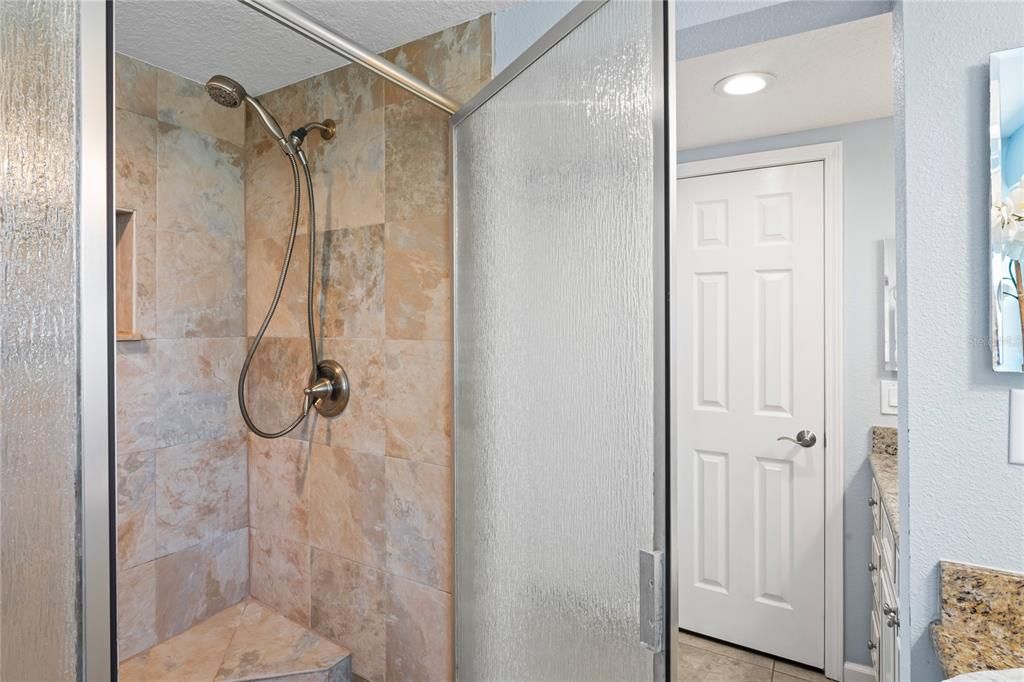 For Sale: $749,000 (4 beds, 3 baths, 1776 Square Feet)