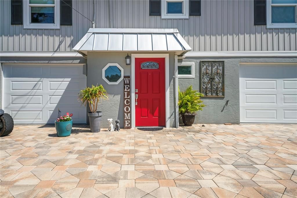 For Sale: $749,000 (4 beds, 3 baths, 1776 Square Feet)