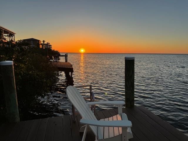 For Sale: $749,000 (4 beds, 3 baths, 1776 Square Feet)