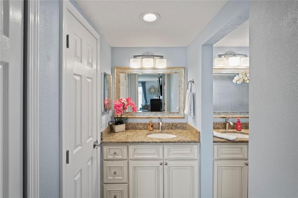 For Sale: $749,000 (4 beds, 3 baths, 1776 Square Feet)