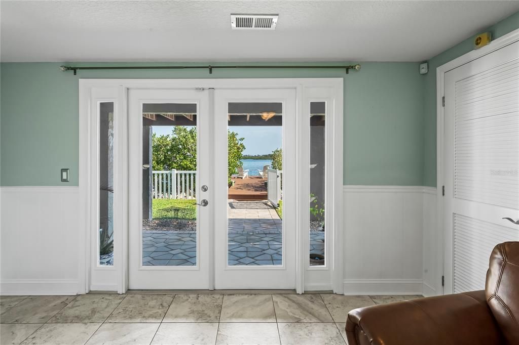 For Sale: $749,000 (4 beds, 3 baths, 1776 Square Feet)