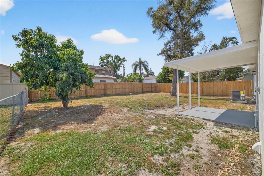 For Sale: $349,900 (3 beds, 2 baths, 1064 Square Feet)