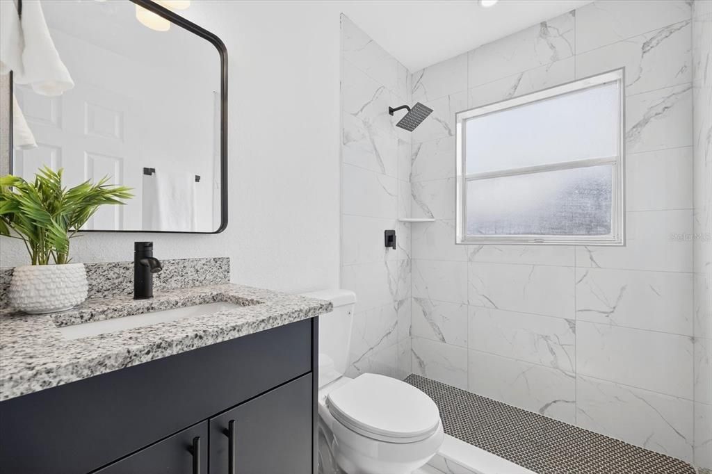 For Sale: $349,900 (3 beds, 2 baths, 1064 Square Feet)