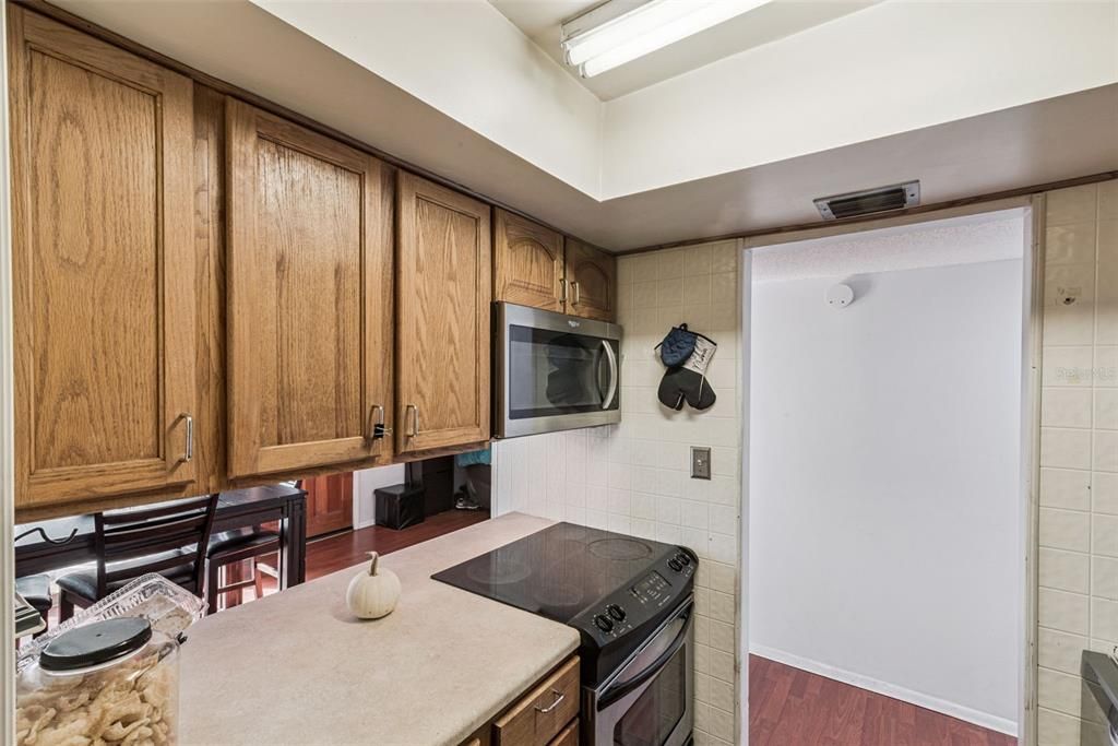 For Sale: $218,700 (3 beds, 2 baths, 1334 Square Feet)