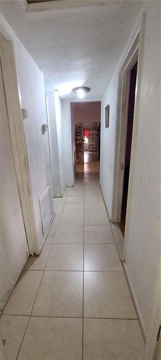 合同活跃: $329,730 (6 贝兹, 2 浴室, 2860 平方英尺)