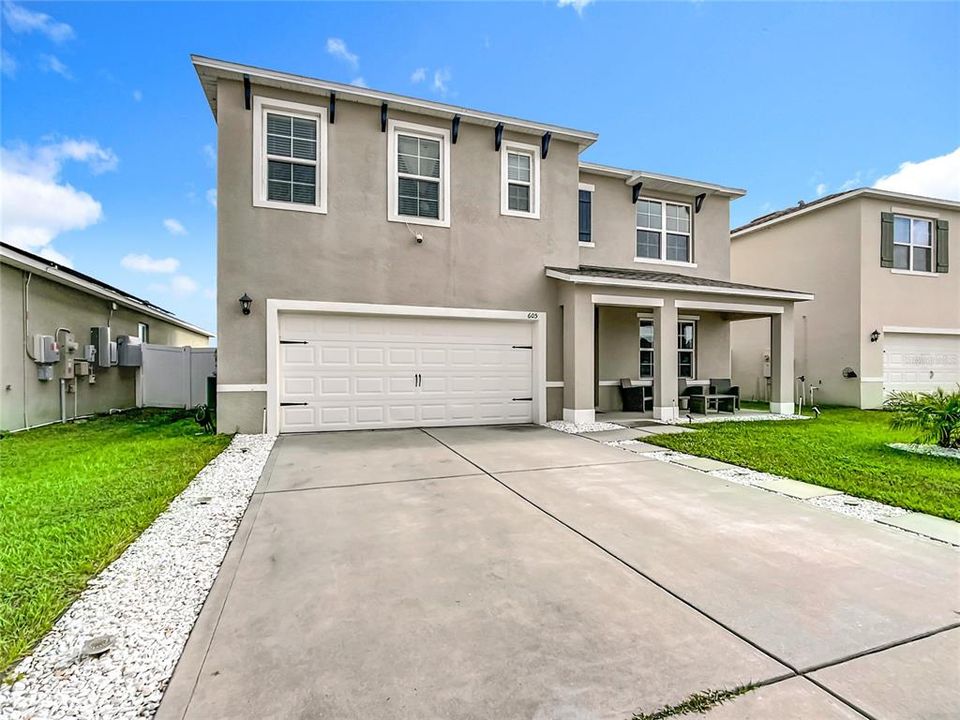 待售: $375,000 (5 贝兹, 3 浴室, 2616 平方英尺)