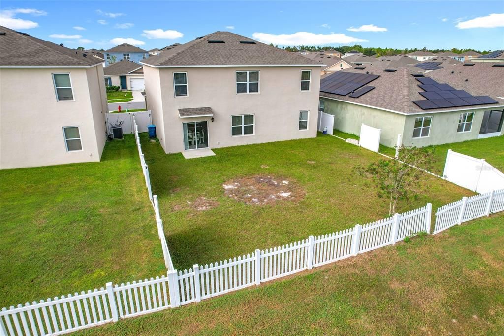 待售: $375,000 (5 贝兹, 3 浴室, 2616 平方英尺)