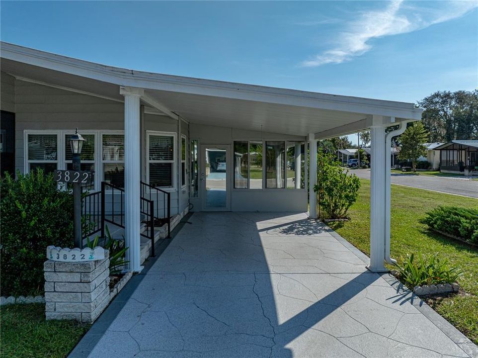 For Sale: $169,900 (2 beds, 2 baths, 1248 Square Feet)