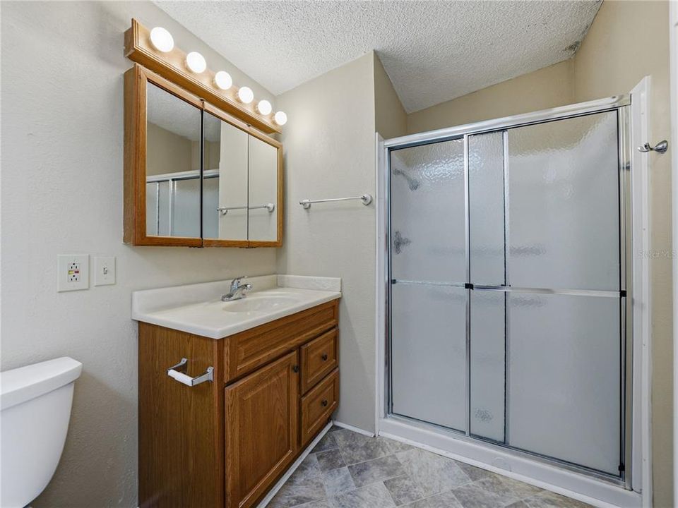 For Sale: $169,900 (2 beds, 2 baths, 1248 Square Feet)