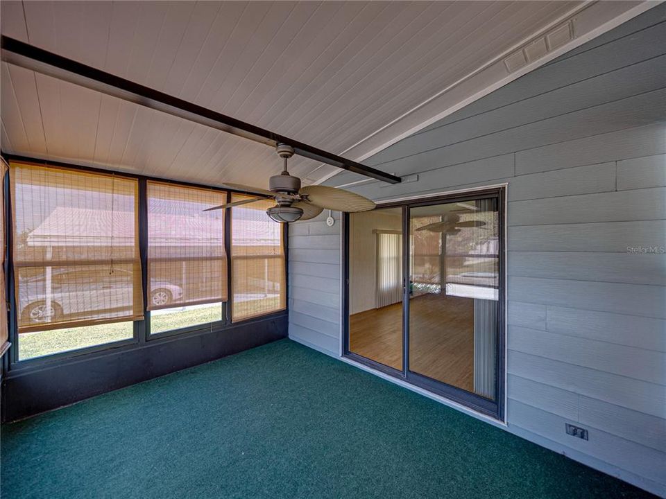 For Sale: $169,900 (2 beds, 2 baths, 1248 Square Feet)