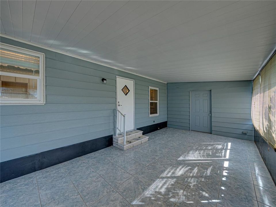 For Sale: $169,900 (2 beds, 2 baths, 1248 Square Feet)