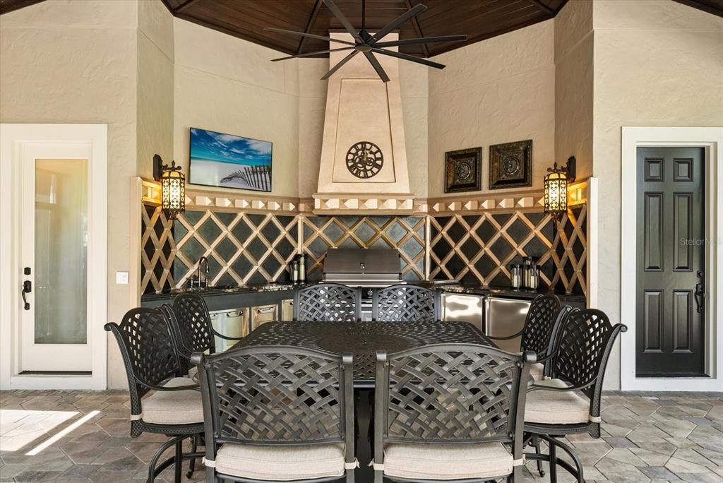 待售: $3,650,000 (5 贝兹, 6 浴室, 7970 平方英尺)