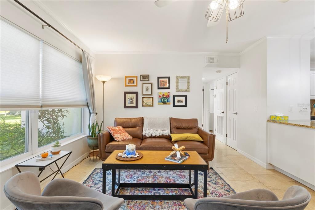 For Sale: $529,900 (4 beds, 2 baths, 1434 Square Feet)