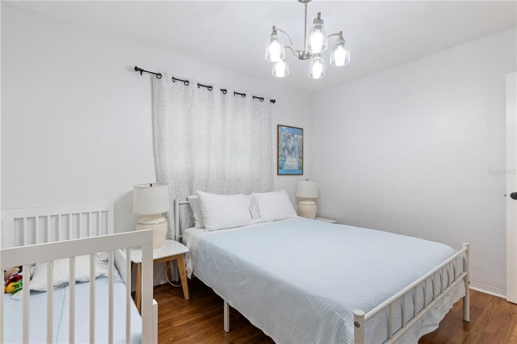 For Sale: $529,900 (4 beds, 2 baths, 1434 Square Feet)