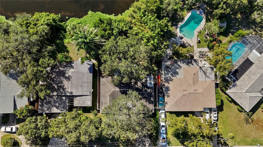 For Sale: $529,900 (4 beds, 2 baths, 1434 Square Feet)