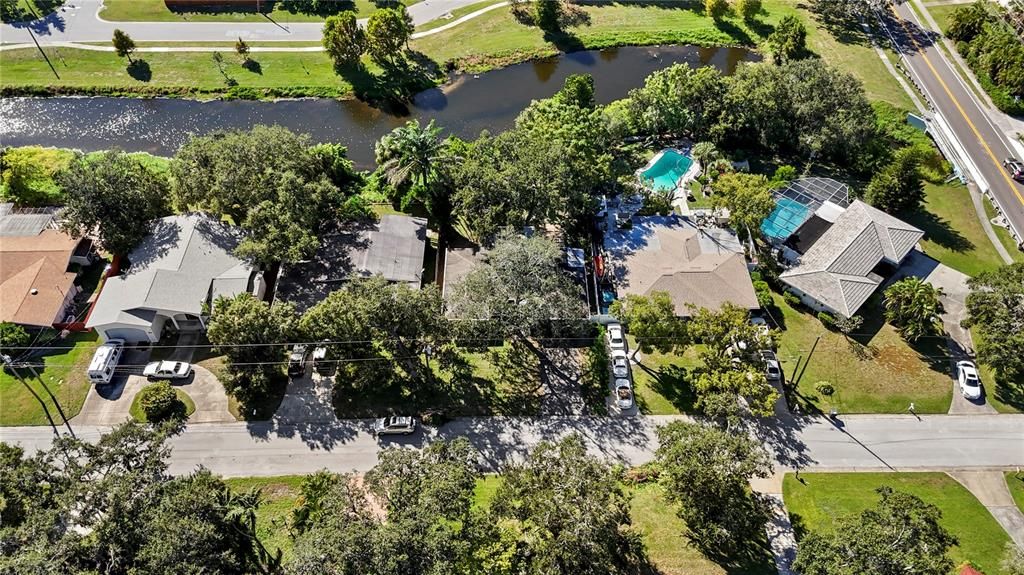 For Sale: $529,900 (4 beds, 2 baths, 1434 Square Feet)