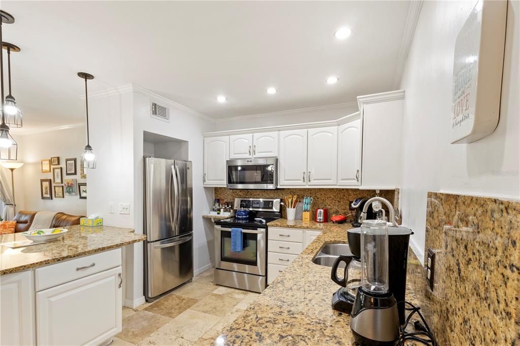 For Sale: $529,900 (4 beds, 2 baths, 1434 Square Feet)