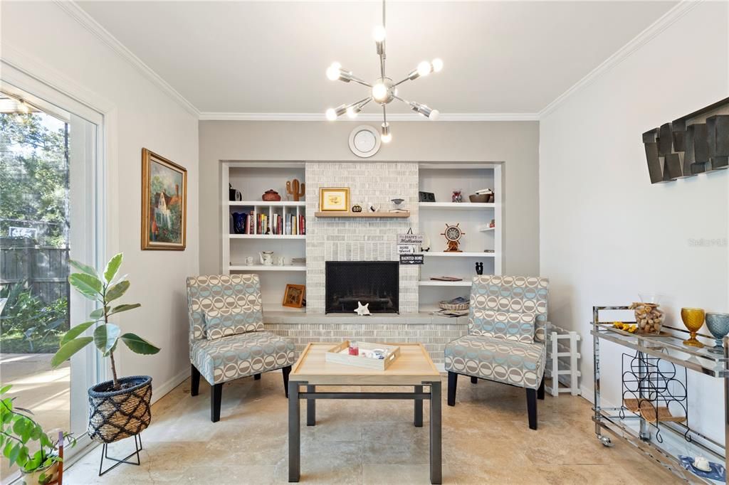 For Sale: $529,900 (4 beds, 2 baths, 1434 Square Feet)