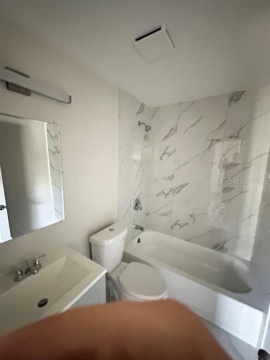 For Rent: $1,599 (2 beds, 2 baths, 900 Square Feet)