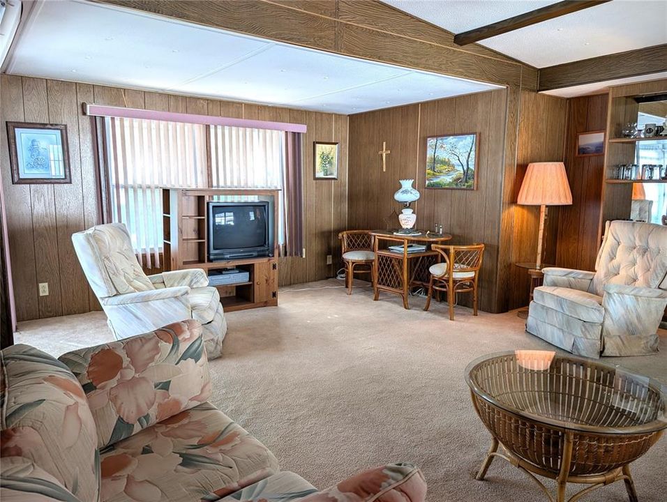 En Venta: $99,900 (2 camas, 2 baños, 811 Pies cuadrados)