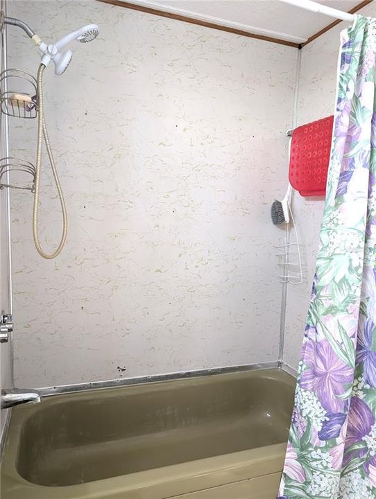 En Venta: $99,900 (2 camas, 2 baños, 811 Pies cuadrados)